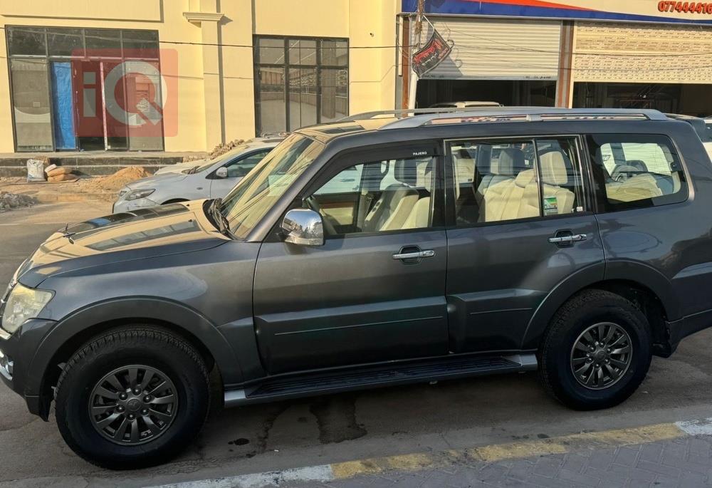 ميتسوبيشي باجيرو